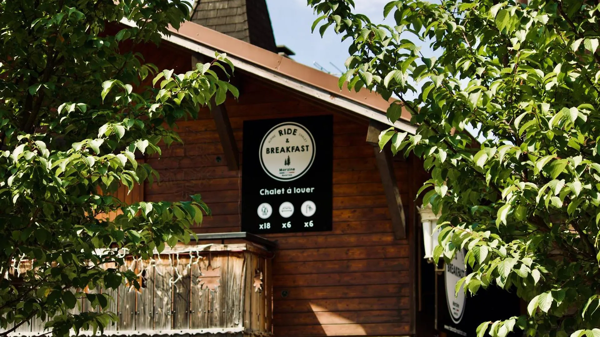 Chalet Ride And Breakfast Villa Montriond